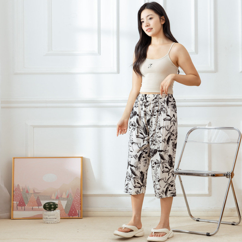 Flat Front Elastic Back Waist Crop Pant  |  Womens Crops & Capris Bottoms Crops & Capris