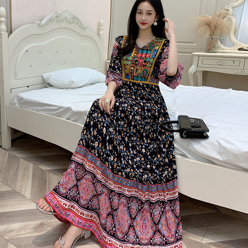 Short Sleeve Border Print Maxi Dress  |  Womens Maxi Dresses Dresses Maxi Dresses